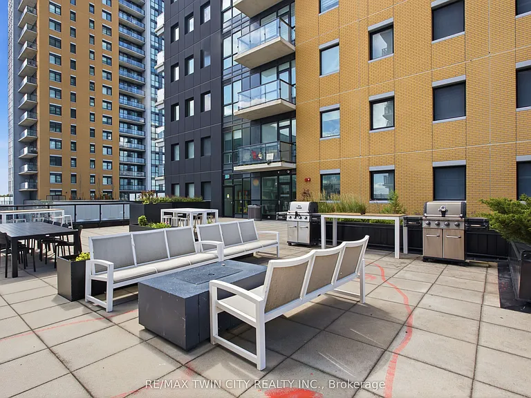 100 Garment St #1605 — Photo 31