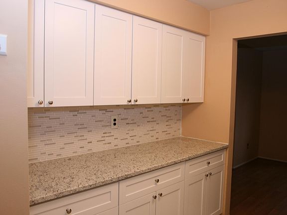 3rd image of 324 Wood Mill Dr #324
