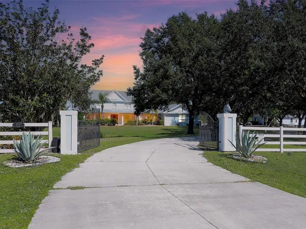 20207 77th Ave E, Bradenton, FL 34202