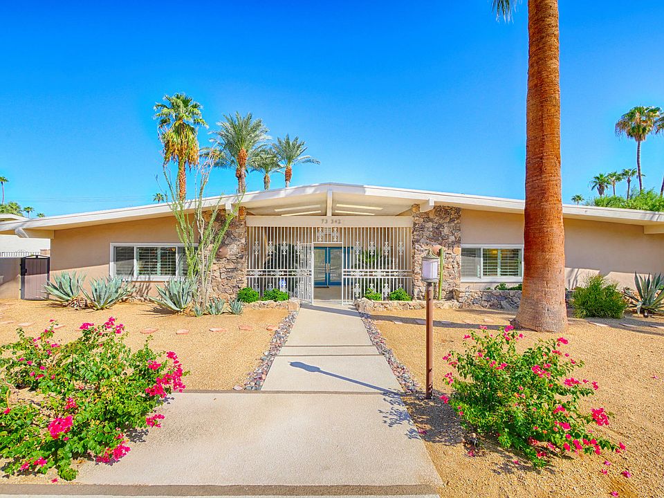 2nd image of 73342 Tamarisk St