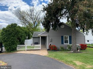 408 Fairhill St, Willow Grove, PA 19090