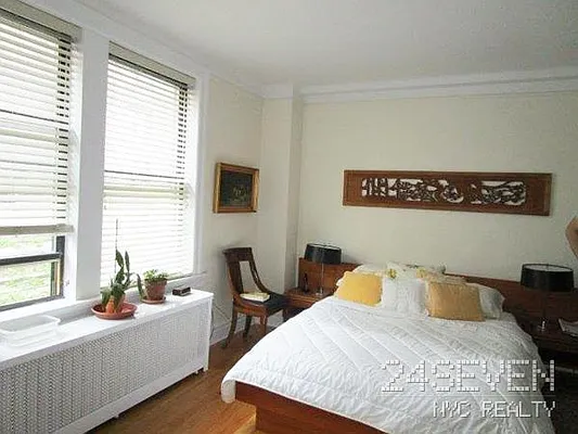 Rented by 24 7 NYC Realty Inc. | media 27