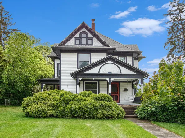 110 N O'Keefe St, Cassopolis, MI 49031