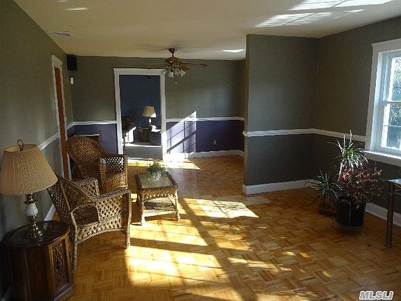 5th image of 5 Soundway Dr