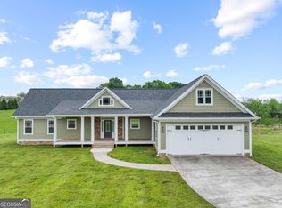 9204 Skitts Mountain Dr, Lula, GA 30554