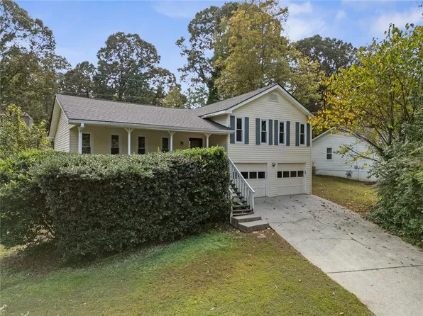 2612 Marcia Dr, Lawrenceville, GA 30044