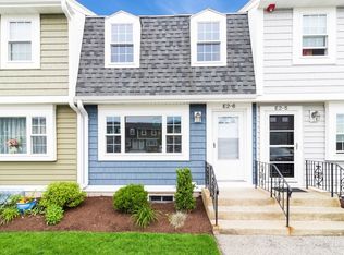 6 Lydon Ln #E2, Halifax, MA 02338