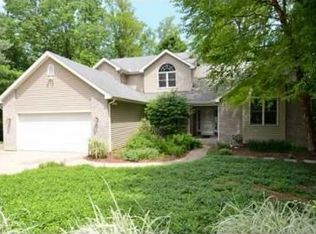 2209 Hook Rd, Mishawaka, IN 46544