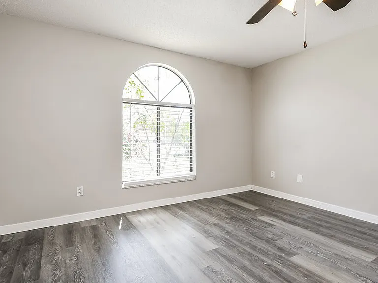 2629 Saffron Dr — Photo 13