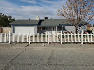 17177 Schollview Ave, Palmdale, CA 93591