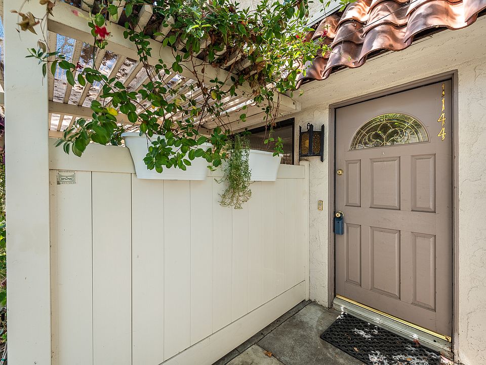 1st image of 1144 Landsburn Cir