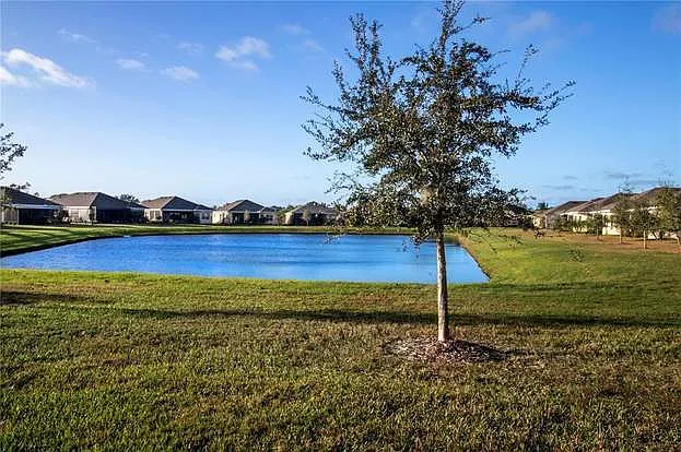 416 Castle Pines Ln — Photo 24