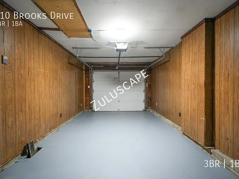 710 Brooks Dr — Photo 18
