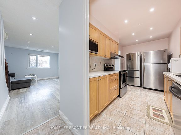 3rd image of 4005 Don Mills Rd #134