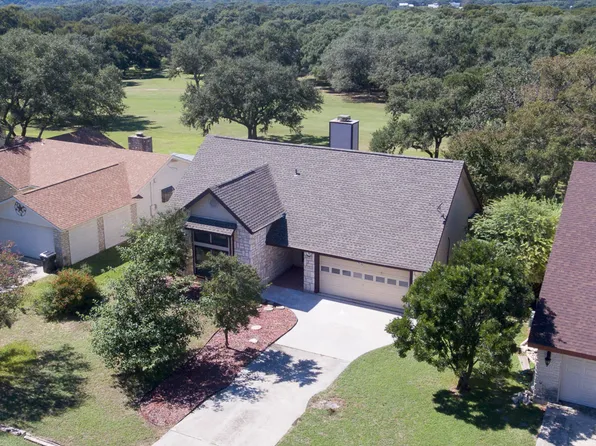 39 Palmer Ln, Wimberley, TX 78676