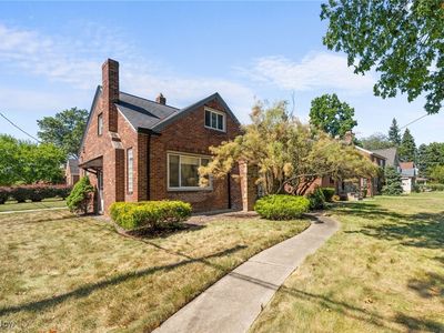 18122 Nottingham Rd, Cleveland, OH, 44119