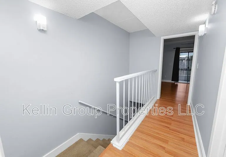 2862 Somerset Park Dr — Photo 15