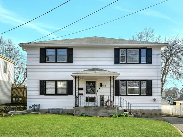 911 Cedar St Floor 2, Boonton, NJ 07005