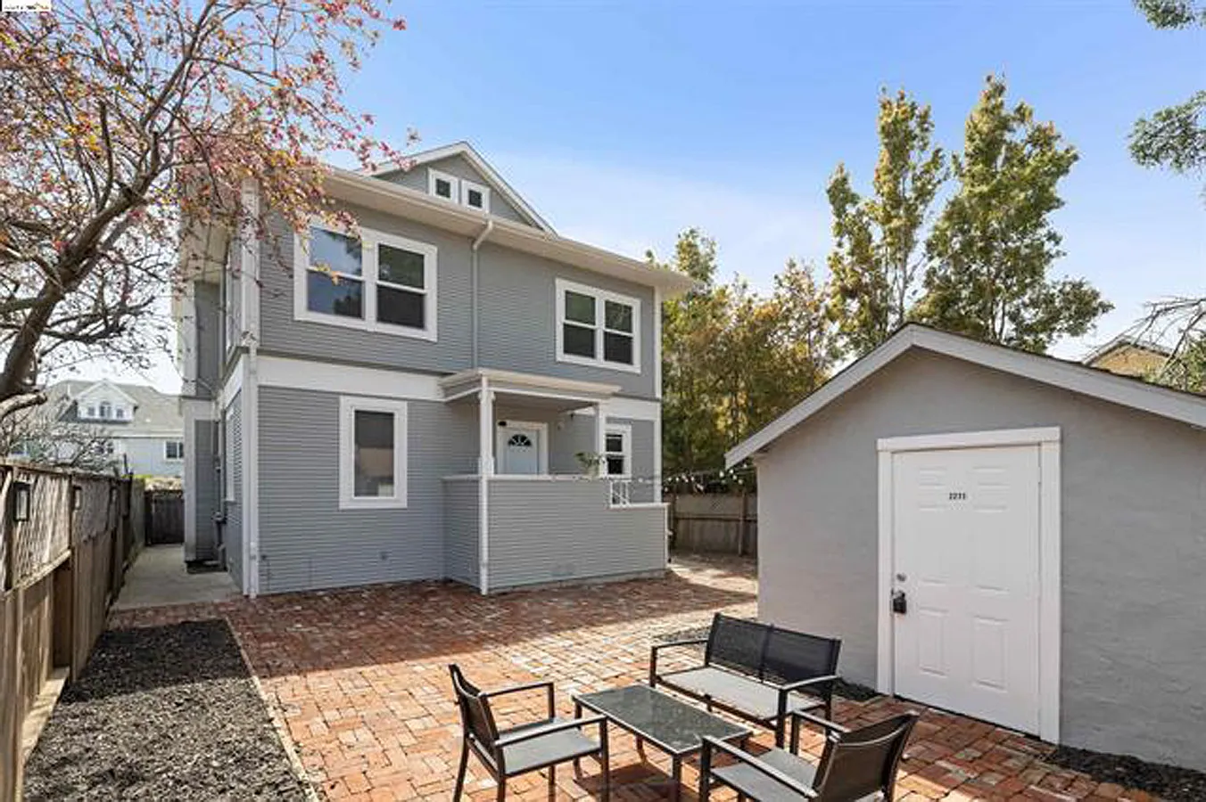 7 bed, 2000 sqft, $10,500 — Photo 3