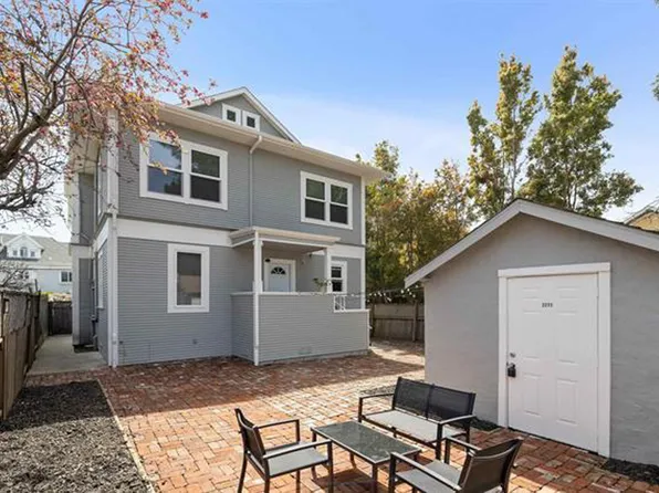 2211 Haste St, Berkeley, CA 94704