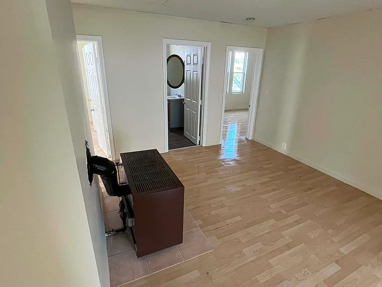 151-159 E Main St #2 — Photo 9