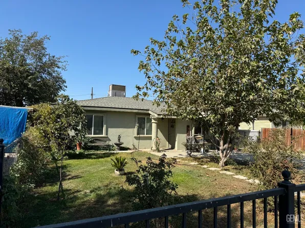 2139 Mahoney St, Bakersfield, CA 93307