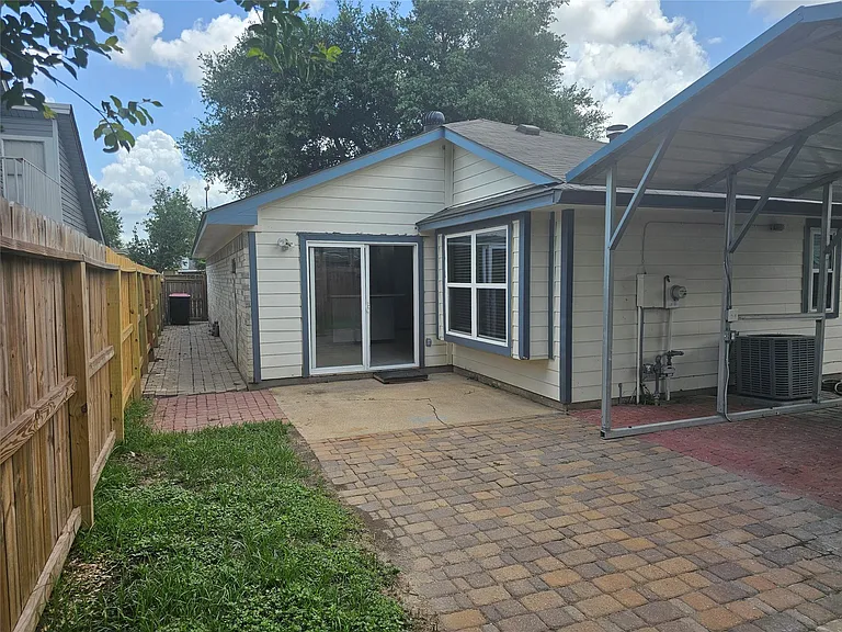 19738 Swan Valley Dr — Photo 20