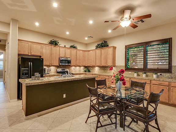 5th image of 8036 W San Juan Ave