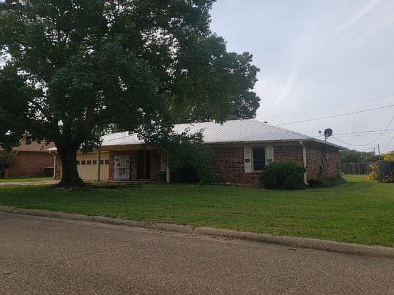 2nd image of 114 David Dr