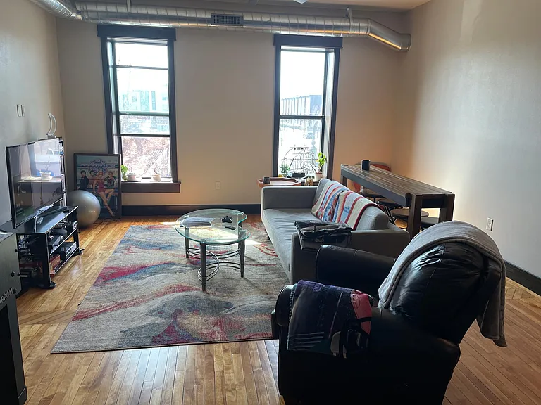 403 Wisconsin St — Photo 15