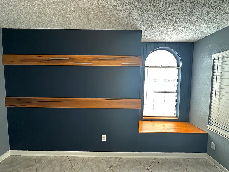 1041 Sawyers Ct — Photo 47