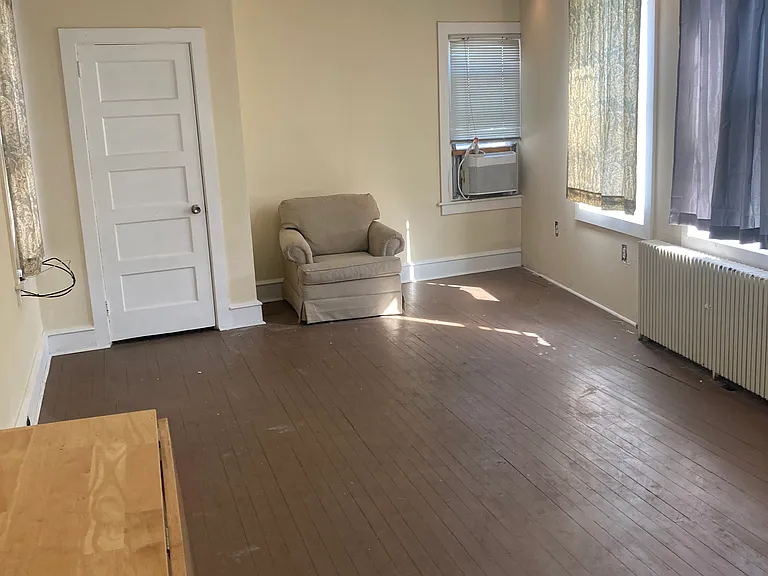 615 West Ave — Photo 12