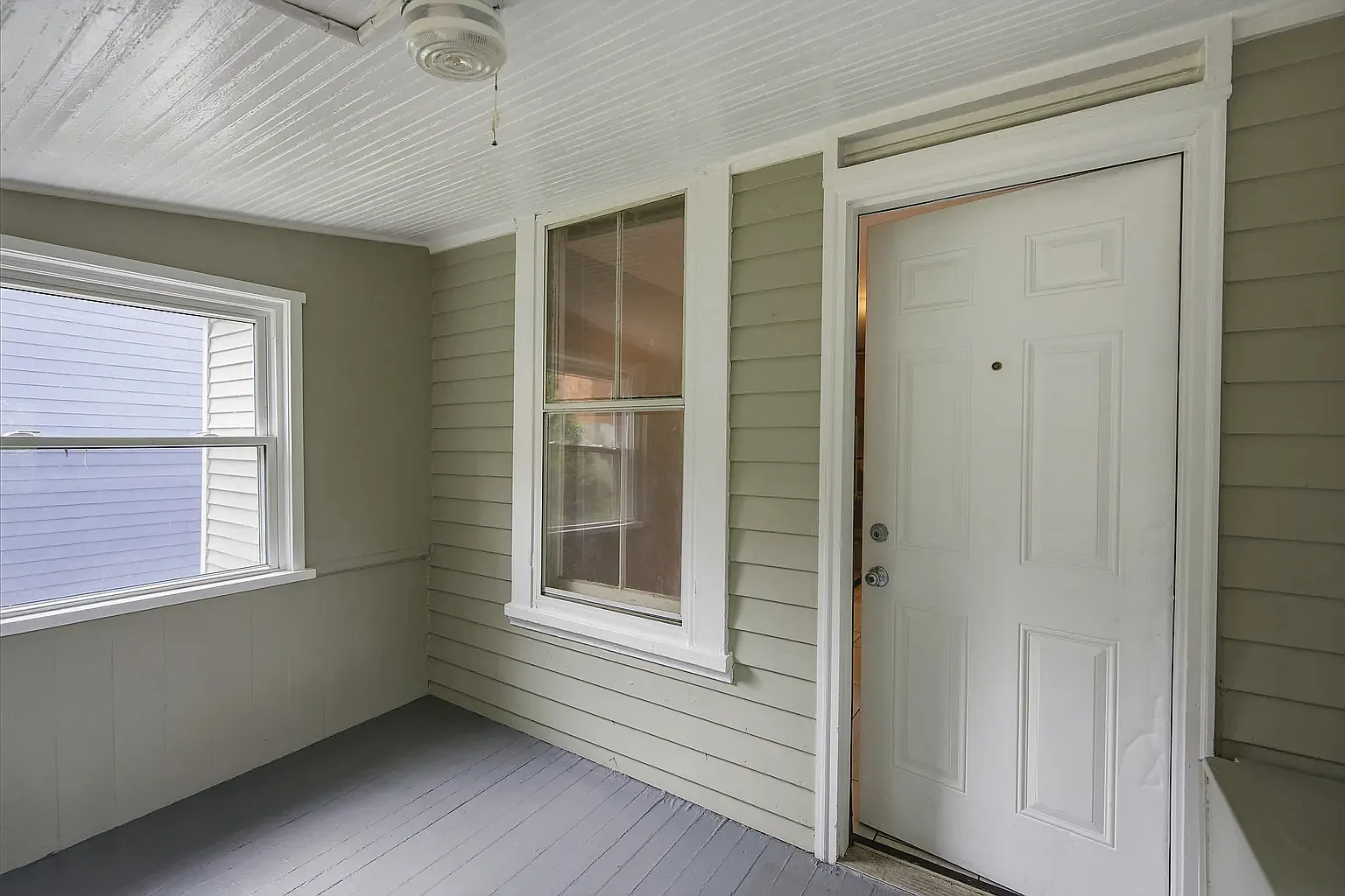 2 bed, 1200 sqft, $1,550 — Photo 4