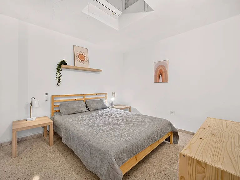 C10 Calle 5 — Photo 13