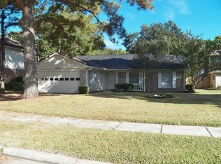 11318 Rocky Mill Dr, Cypress, TX 77429
