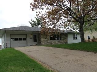 578 4th Ave NW, New Brighton, MN 55112