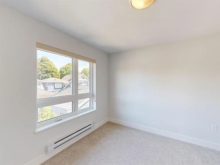 2731 Duke St — Photo 14