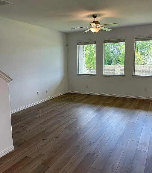 502 Poplar St — Photo 5