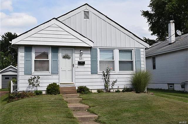 1st image of 3721 Viking Ave