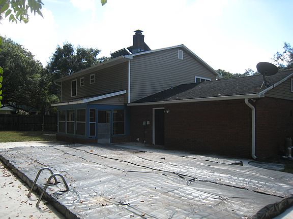 2nd image of 161 Quail Pond Circle