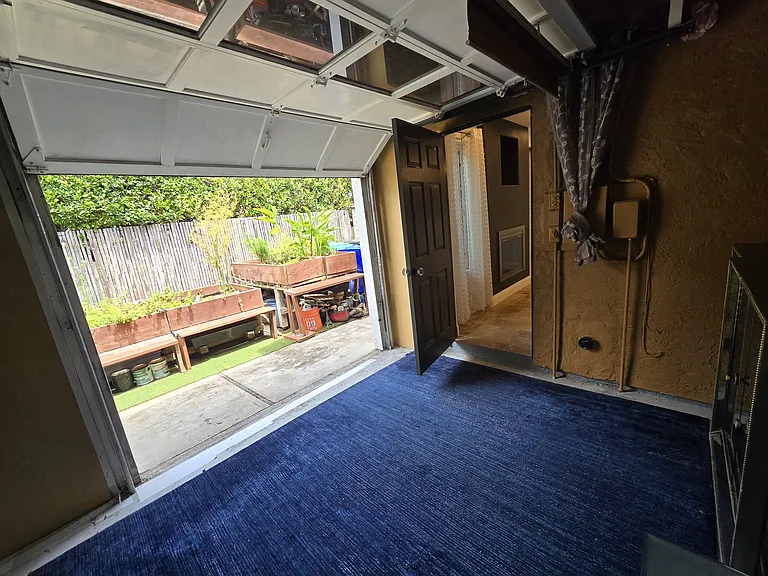 12870 Prairie Dog Ave — Photo 20
