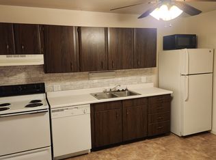 20 Jackson Pl #F, Saint Charles, MO 63303