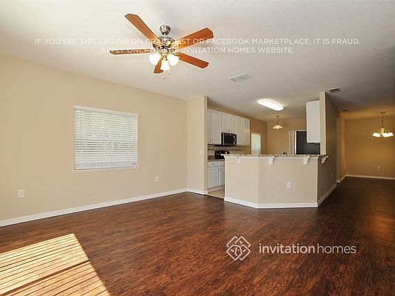 4th image of 2071 Kabat Ave