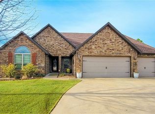 11049 Rausch Ct, Farmington, AR 72730