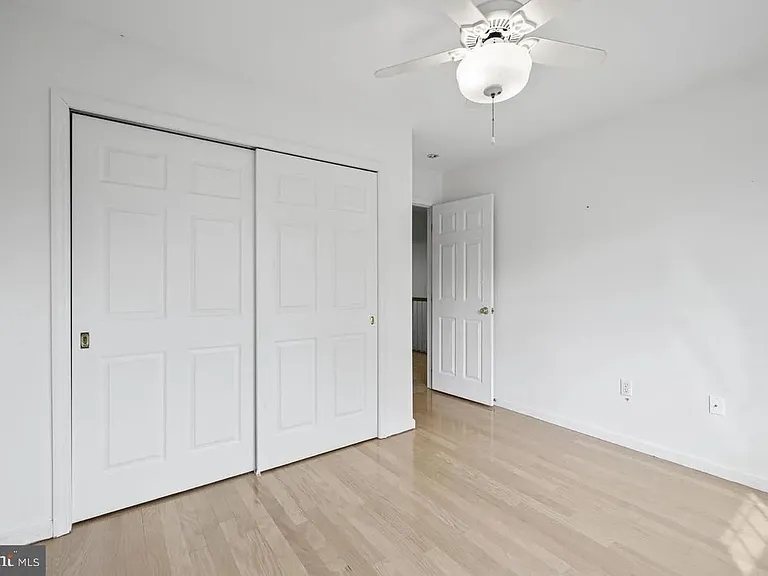 262 Crescent Dr — Photo 14