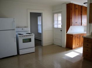 82 Rivers Ave APT 5, Chicopee, MA 01013