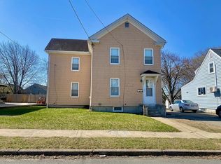 18 Olive St, Winchester, MA 01890