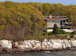 25 Pilot Point Rd, Cape Elizabeth, ME 04107