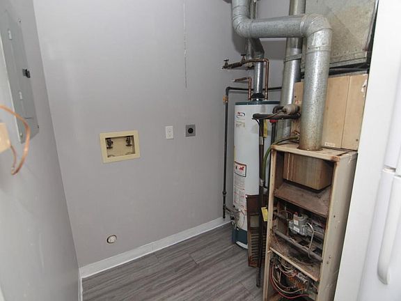 5th image of 1524 38th St
