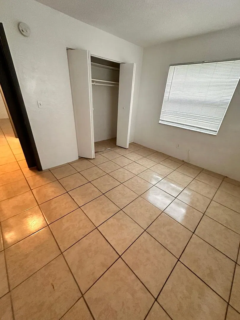 Kennedy Rd. - 1217 Unit 55 — Photo 4